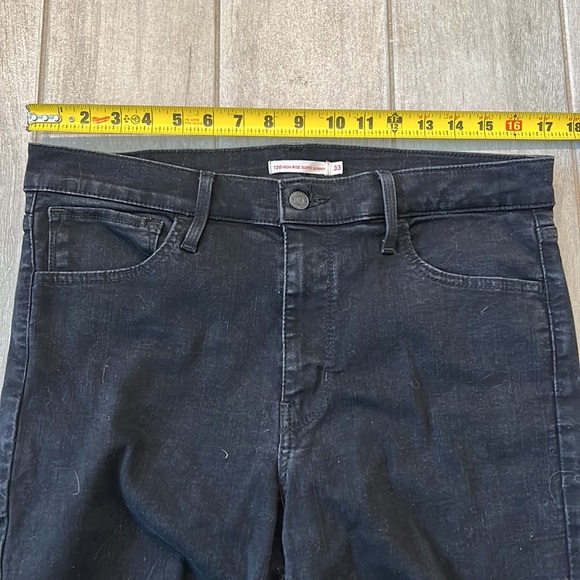 Levi Jeans - Picture 5 of 5